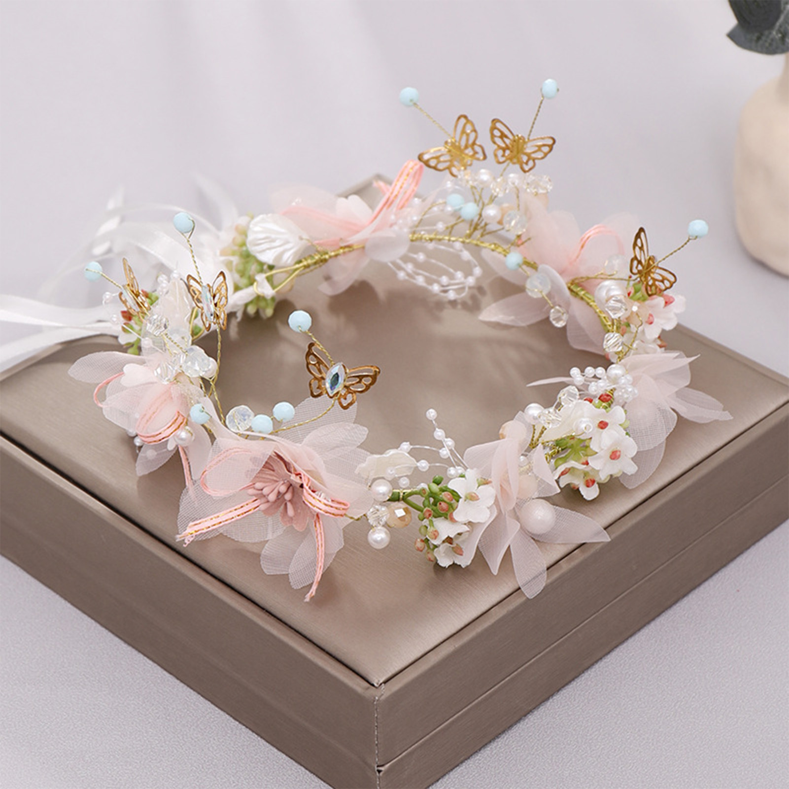 Wedding Supply List - ที่คาดผมดอกไม้สำหรับผู้หญิงและเด็กผู้หญิง มงกุฎดอกไม้ผีเสื้อสำหรับเจ้าสาว เครื่องประดับผม ที่คาดผมสำหรับงานแต่งงาน พวงหรีดดอกไม้ฤดูใบไม้ผลิ เครื่องประดับศีรษะ